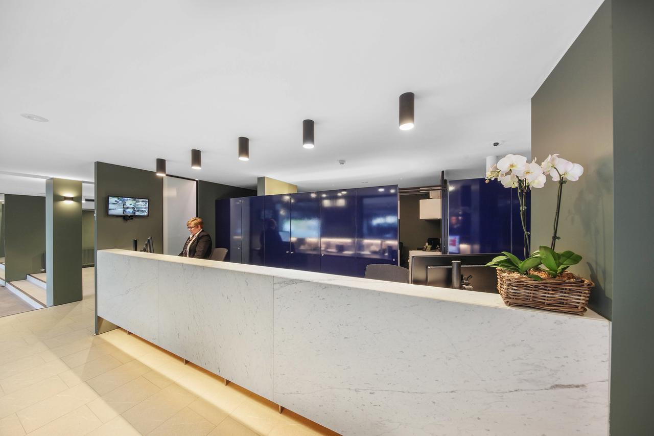 Belconnen Way Hotel & Serviced Apartments Canberra Exterior photo